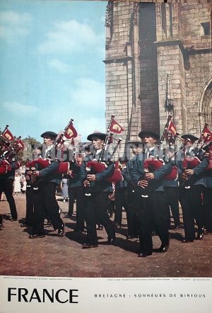 BRETAGNE SONNEURS DE BINIOUS AFFICHE ORIGINALE FORMAT 40X60 CM CIRCA 1960